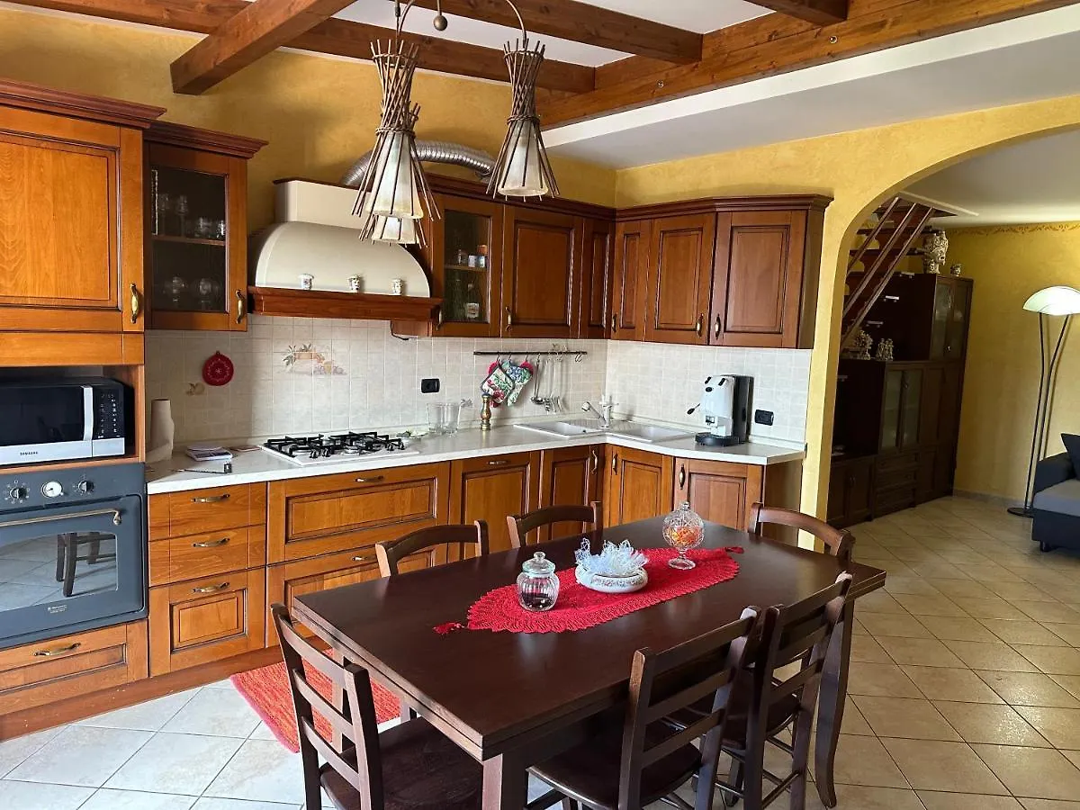 Apartment Chila Home Aci Catena Italy
