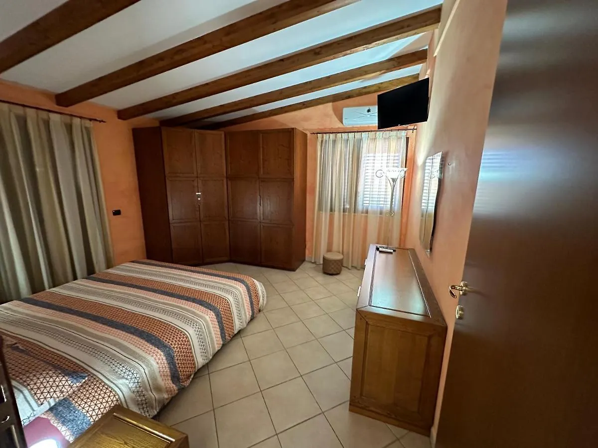 Chila Home Aci Catena