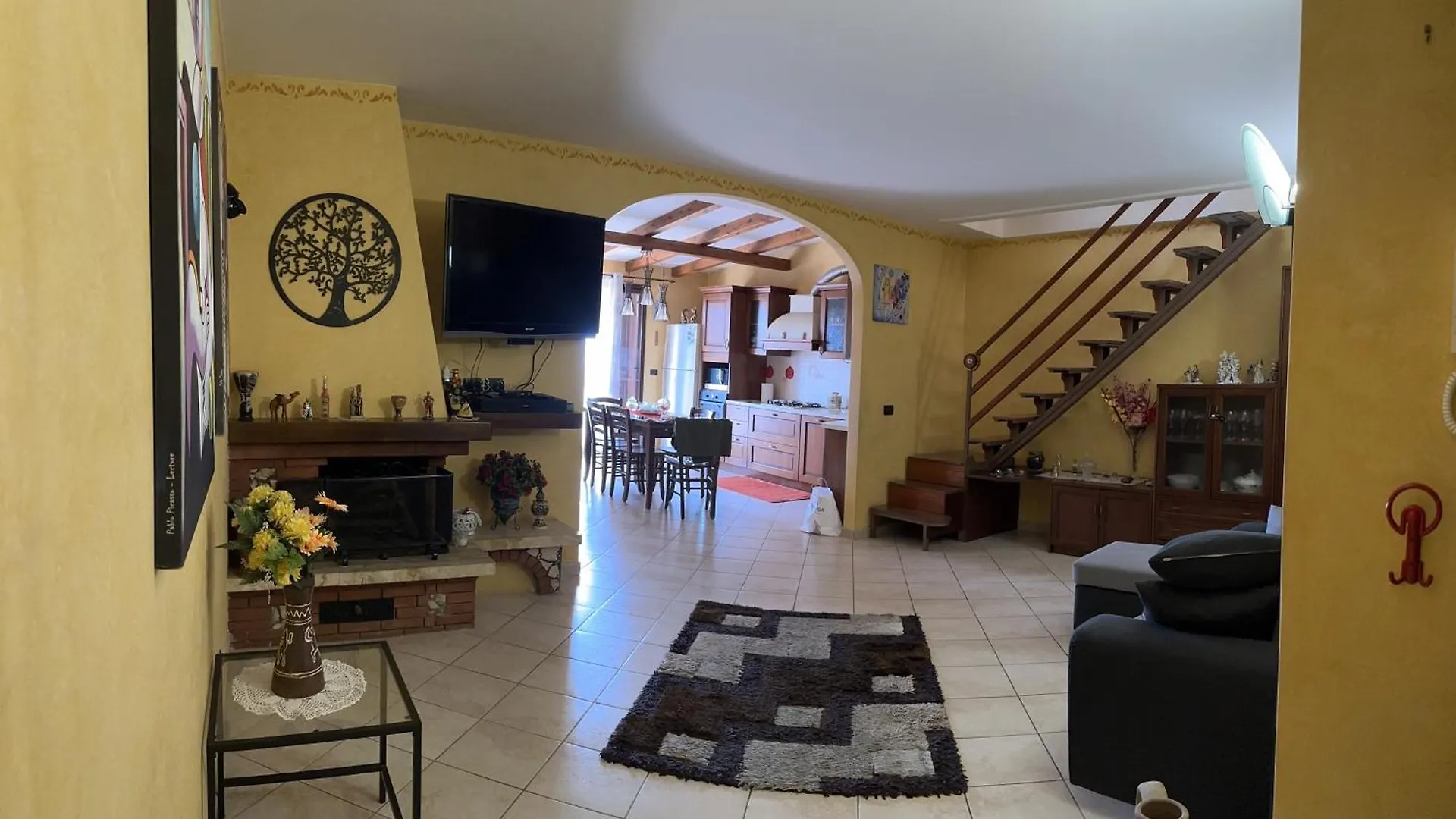 Apartment Chila Home Aci Catena Italy
